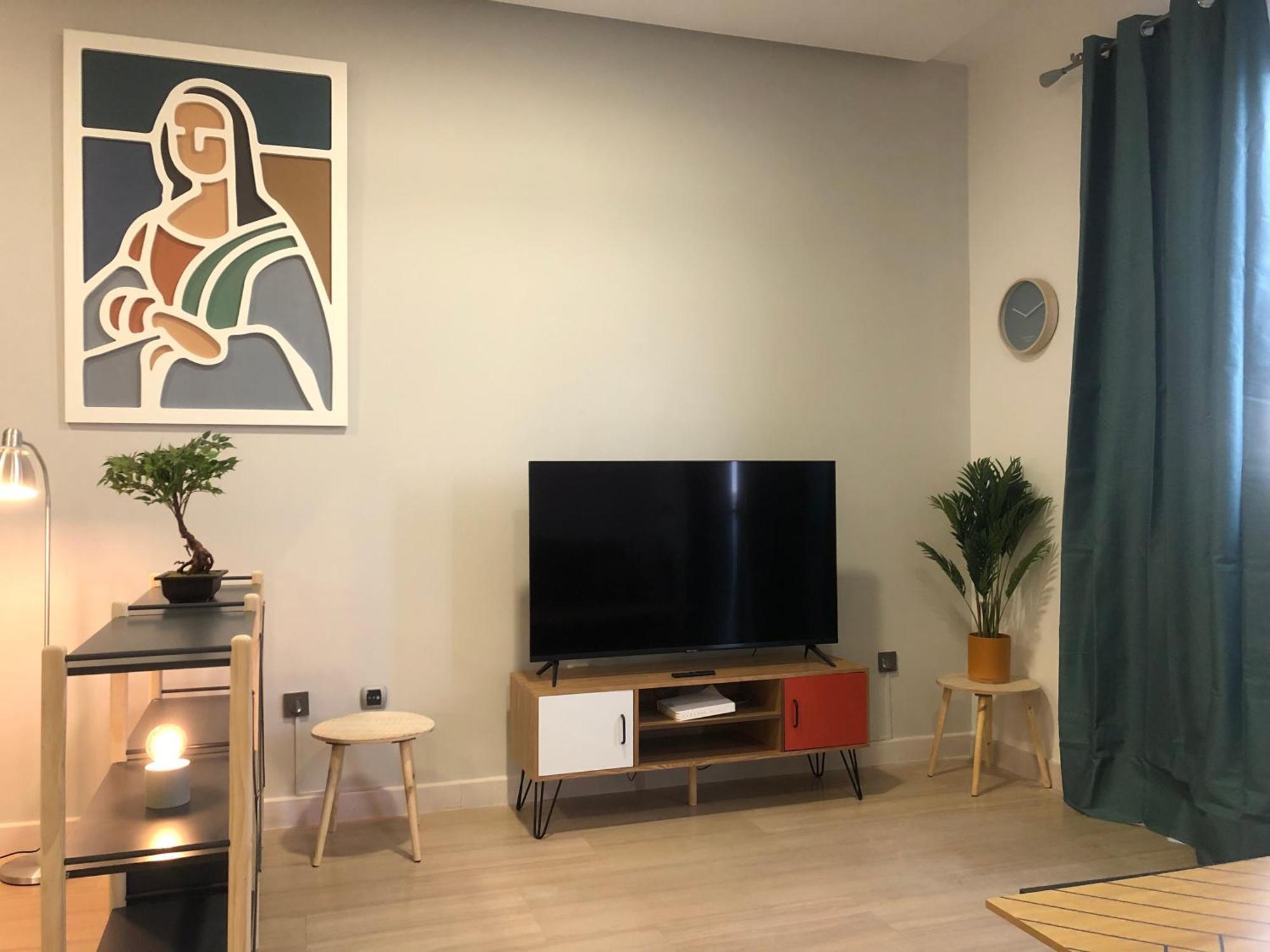 Criteriahome! Nice&Easy Madrid Room photo